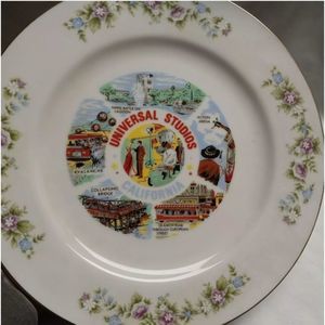 Vintage Universal Studios California Souvenir Plate Japan Avalanche Action Arena